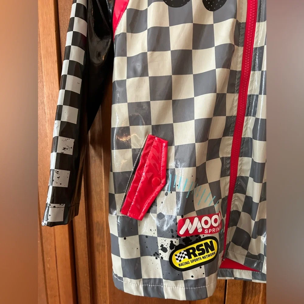 Disney/Pixar Boy’s Cars, Grey, Checked Lightning McQueen Raincoat, Approx. Sz M